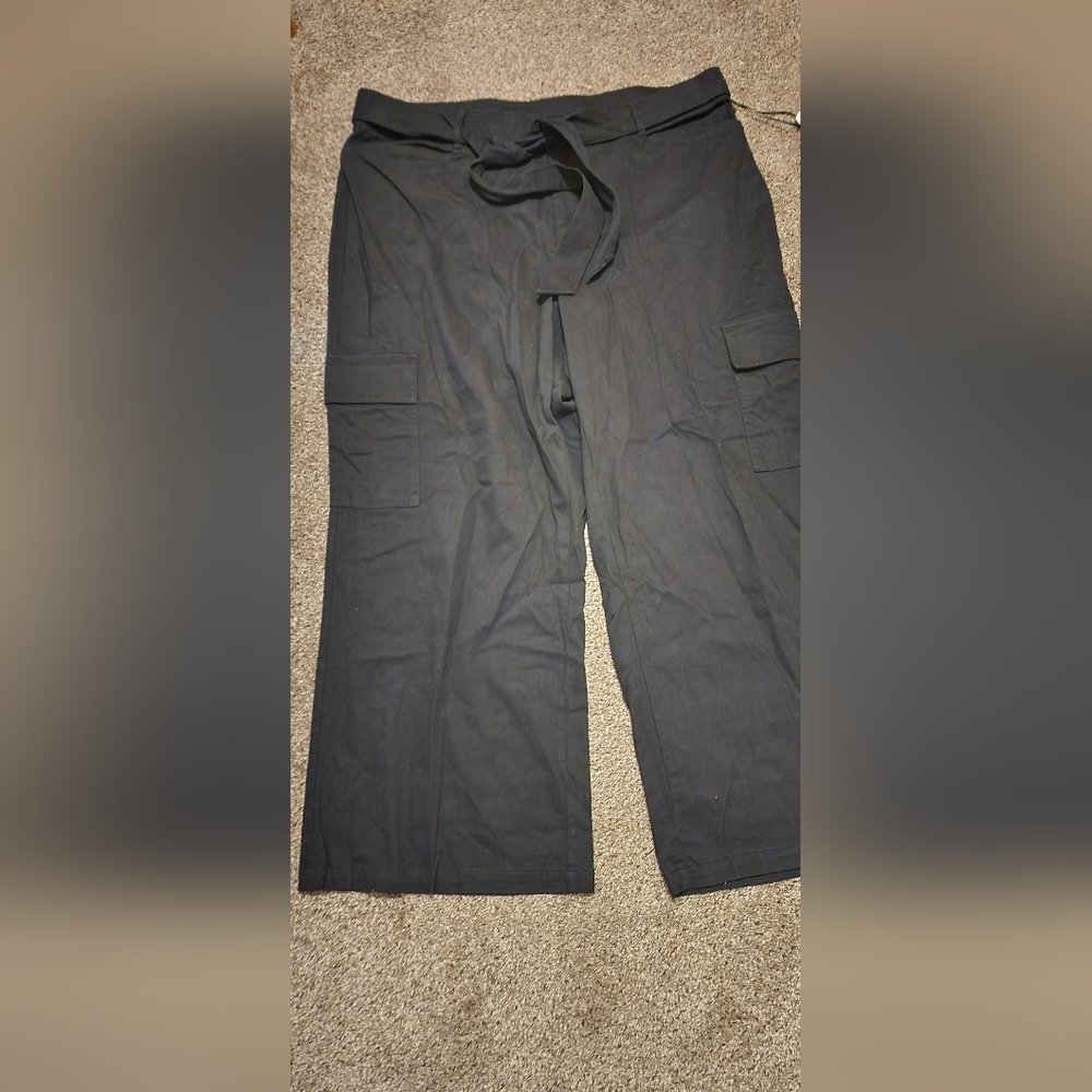 H. Ava & viv Black Cargo pants